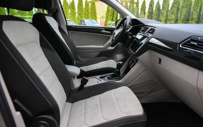 Volkswagen Tiguan cena 114900 przebieg: 91000, rok produkcji 2018 z Rzeszów małe 781